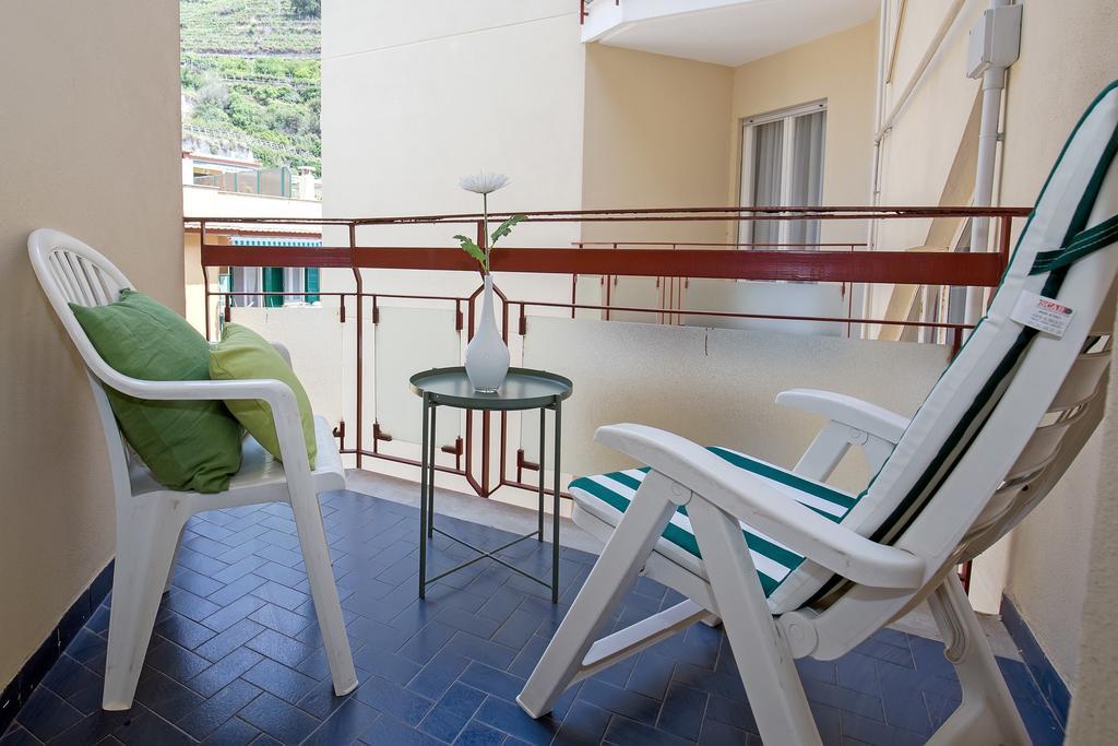 Angelina Apartments Amalfi Coast Maiori Exterior foto