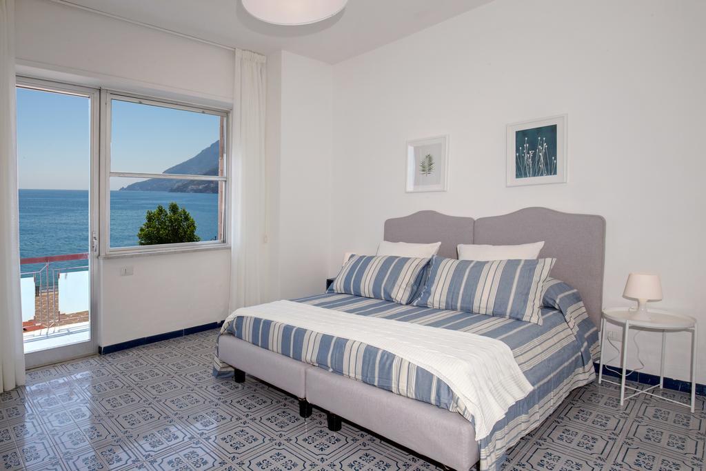 Angelina Apartments Amalfi Coast Maiori Exterior foto