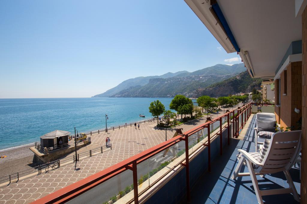 Angelina Apartments Amalfi Coast Maiori Exterior foto